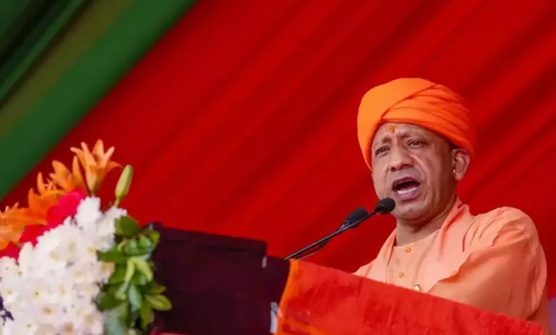 आज CM Yogi Adityanath झारखंड के तीसरे दौरे पर रहेंगे, जहां वे जनसभाओं को संबोधित करेंगे।