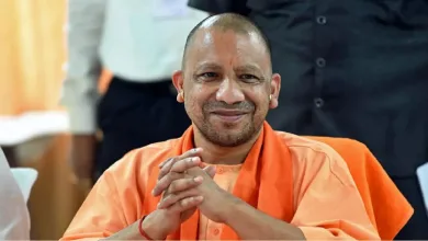 CM Yogi Adityanath ने भावी कार्यक्रमों की समीक्षा की