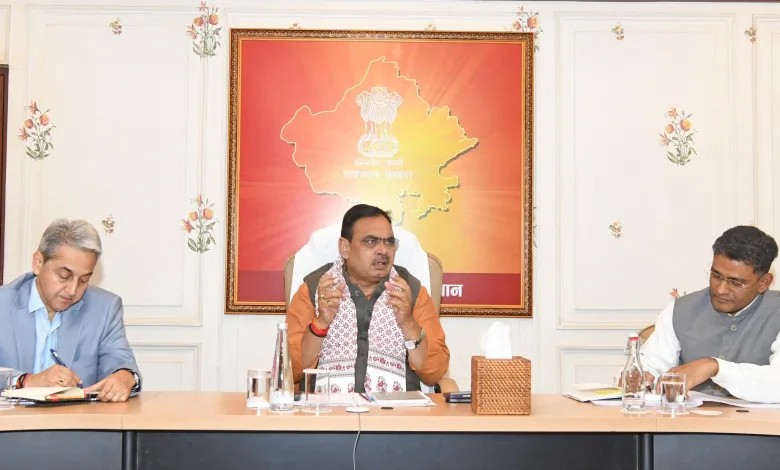 CM Bhajanlal Sharma ने खान एवं पेट्रोलियम विभाग की समीक्षा बैठक की