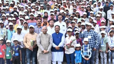 CM Vishnu Deo Sai से मिले विधानसभा के शैक्षणिक भ्रमण पर आये मुंगेली जिले के बच्चे