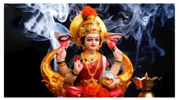 Margashirsha Purnima पर मां लक्ष्मी और भगवान विष्णु को प्रसन्न करने के लिए क्या उपाय करें?