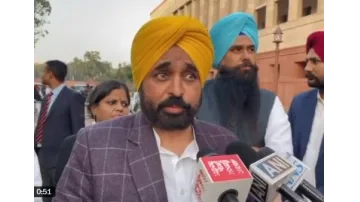 Punjab CM Bhagwant Singh : एक राष्ट्र, एक चुनाव से पहले एक राष्ट्र, एक शिक्षा और एक स्वास्थ्य सेवा सुनिश्चित करें