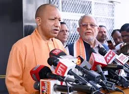 UP CM Yogi : प्रधानमंत्री जी के नेतृत्व एवं मार्गदर्शन में प्रदेश ने विकास एवं सुरक्षा के नए प्रतिमान स्थापित किये