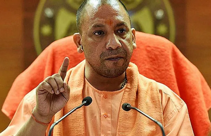 CM Yogi Adityanath ने सख्त निर्देश दिए, "संभल हिंसा में शामिल एक भी उपद्रवी बचना नहीं चाहिए।"