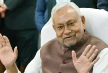 CM Nitish Kumar ने पूर्वी चंपारण जिले में चल रही विकासात्मक योजनाओं के संबंध में की समीक्षा बैठक