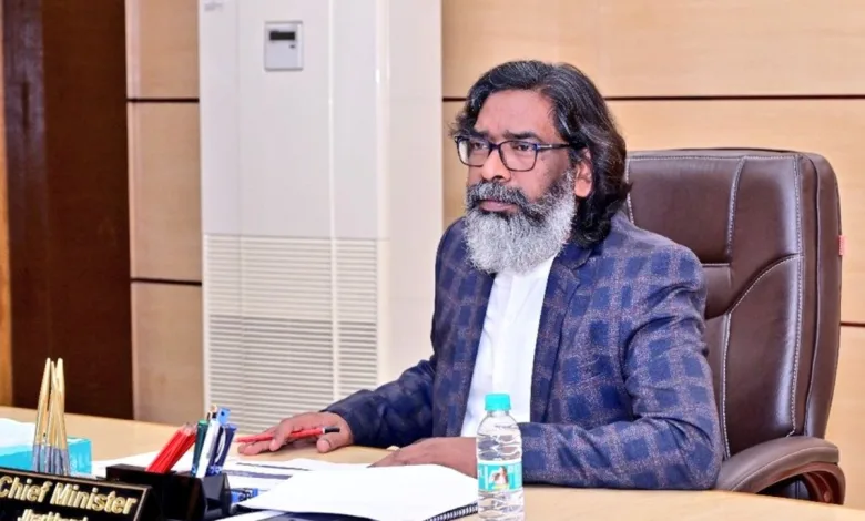  CM Hemant Soren का अधिकारियों को निर्देश, कहा- सभी विभाग राजस्व संग्रहण बढ़ाने का एक्शन प्लान तैयार करें