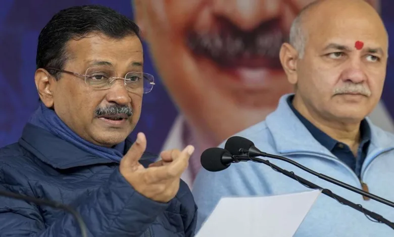 Delhi में आप अकेले दिल्ली चुनाव लड़ेगी, अरविंद केजरीवाल ने कांग्रेस को जोर का झटका दिया 