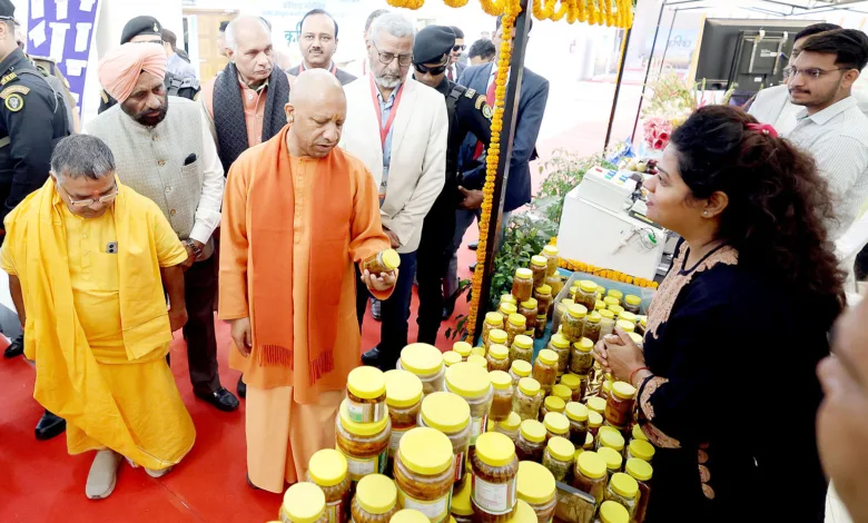 CM Yogi Adityanath ने ‘अमर उजाला कृषिका, खेती से समृद्धि की ओर’ कार्यक्रम का उद्घाटन किया