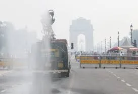 दिल्ली में दो दिनों के लिए घने कोहरे का अलर्ट, Delhi AQI 400 से अधिक, जानें कहां-कितना तापमान?