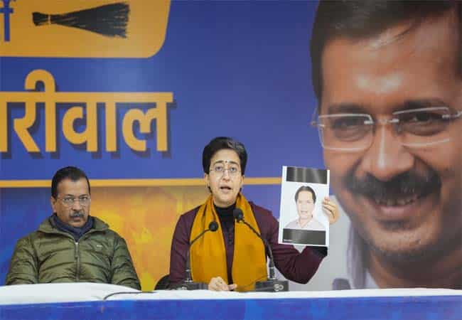 प्रेस कॉन्फ्रेंस में Arvind Kejriwal ने कहा कि दिल्ली विधानसभा चुनाव में भाजपा की ऐतिहासिक हार होगी 1 प्रेस कॉन्फ्रेंस में Arvind Kejriwal ने कहा कि दिल्ली विधानसभा चुनाव में भाजपा की ऐतिहासिक हार होगी