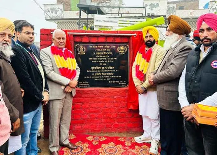 Barinder Kumar Goyal ने शुतराणा विधानसभा क्षेत्र में 70 करोड़ रुपये की लागत वाली विकास परियोजनाओं की शुरुआत की