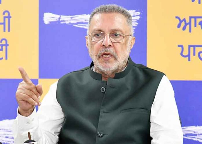 Health Minister Dr. Balbir Singh ने नशीली दवाओं के दुरुपयोग को नियंत्रित करने के लिए एक हितधारक परामर्श कार्यक्रम का आयोजन किया।