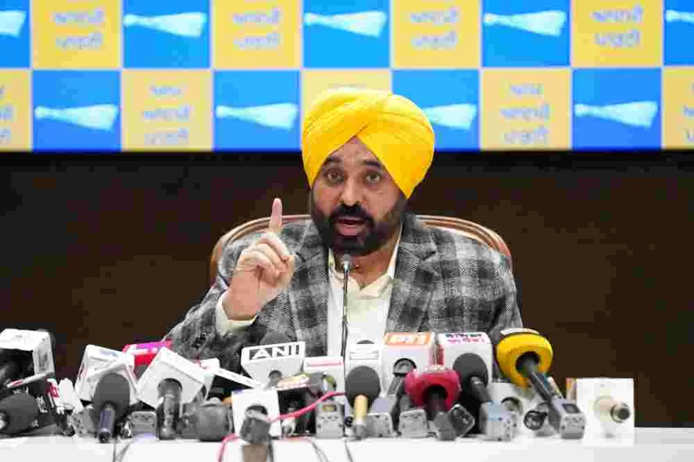 CM Bhagwant Mann ने कृषि विरोधी रुख के लिए मोदी सरकार की आलोचना की