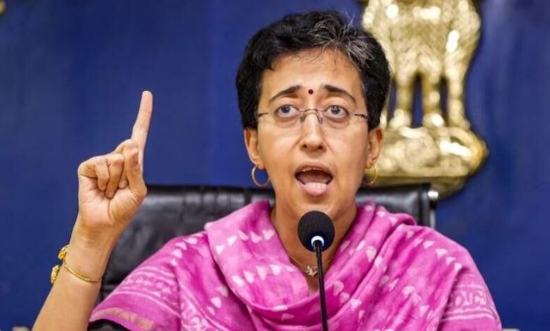 Delhi Election 2025: CM आतिशी ने दिल्ली चुनाव के बीच पानी को लेकर हरियाणा सरकार पर बड़ा आरोप लगाया, "हिंदू धर्म में..।"