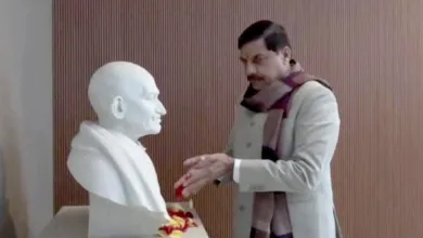 जापान के इंडिया क्लब में CM Mohan Yadav ने महात्मा गांधी की प्रतिमा पर पुष्पांजलि अर्पित की।