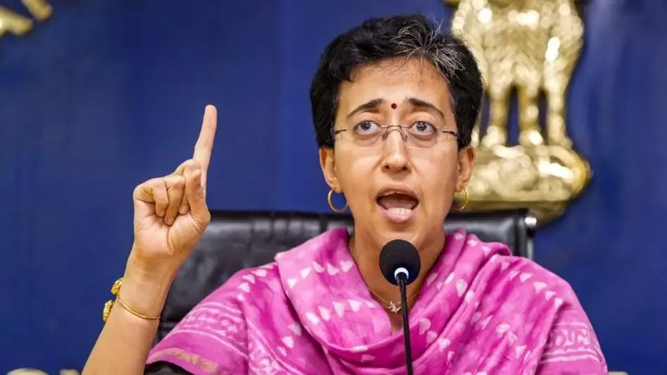 Atishi Marlena Political Journey: CM आतिशी की पार्टी वर्कर से "दिल्ली की मुख्यमंत्री" बनने तक की यात्रा कैसी रही? आइए देखें।