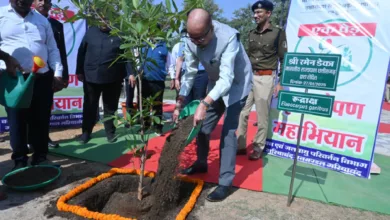 Governor Ramen Deka ने रूद्राक्ष के पौधे का किया रोपण, कहा नशीले पदार्थों की रोकथाम के लिए अभियान चलाएं