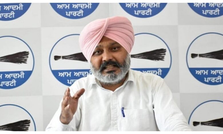 Harpal Singh Cheema: पंजाब में जीएसटी का दायरा बढ़ा, दो साल में 79,000 से अधिक नए करदाता जुड़े 1 Harpal Singh Cheema: पंजाब में जीएसटी का दायरा बढ़ा, दो साल में 79,000 से अधिक नए करदाता जुड़े