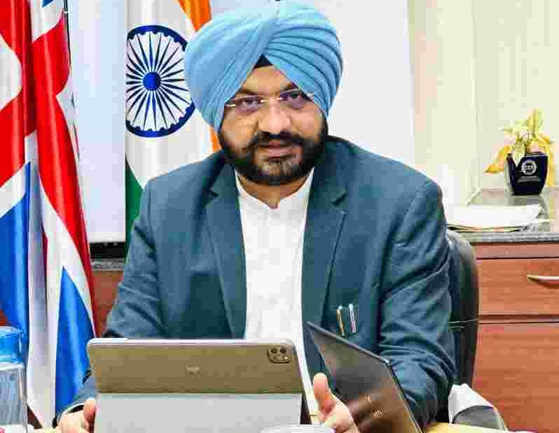 उद्योग मंत्री तरुणप्रीत सिंह सोंद ने पंजाब को वैश्विक व्यापार क्षितिज पर लाने के लिए उद्योग जगत के दिग्गजों से मुलाकात की