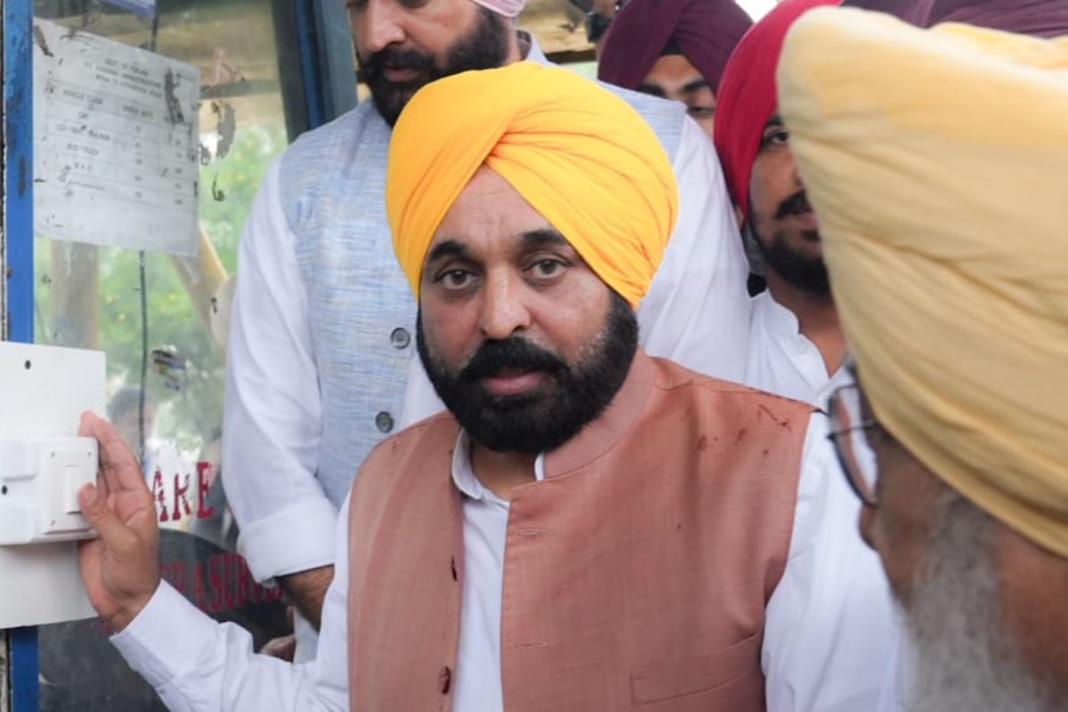 CM Bhagwant Mann ने श्री गुरु रवि दास जी के 648वें प्रकाश उत्सव पर लोगों को बधाई दी