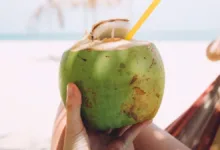 Coconut Water Health Benefits: सर्दियों में नारियल का पानी किस समय पीना चाहिए? ये अद्भुत लाभ सेहत को मिल सकते हैं