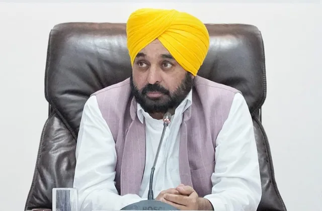  CM Bhagwant Mann ने महत्वपूर्ण जानकारी दी, पंजाब में महिलाओं को 1000 रुपये कब से मिलेंगे?