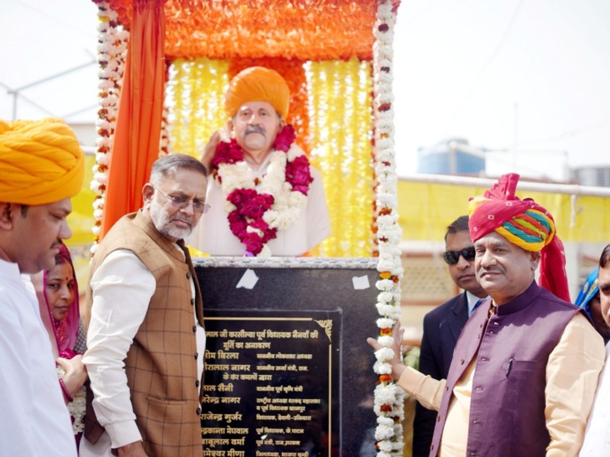 लोकसभा अध्यक्ष ओम बिरला ने करवर में 6.92 करोड़ रुपये के विकास कार्यों का लोकार्पण एवं शिलान्यास किया