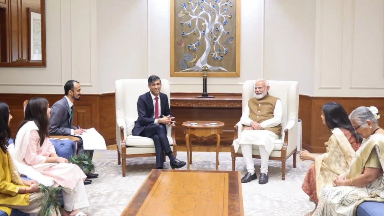 PM Narendra Modi से ऋषि सुनक ने परिवार के साथ मुलाकात की, प्रधानमंत्री ने तस्वीरें शेयर कीं