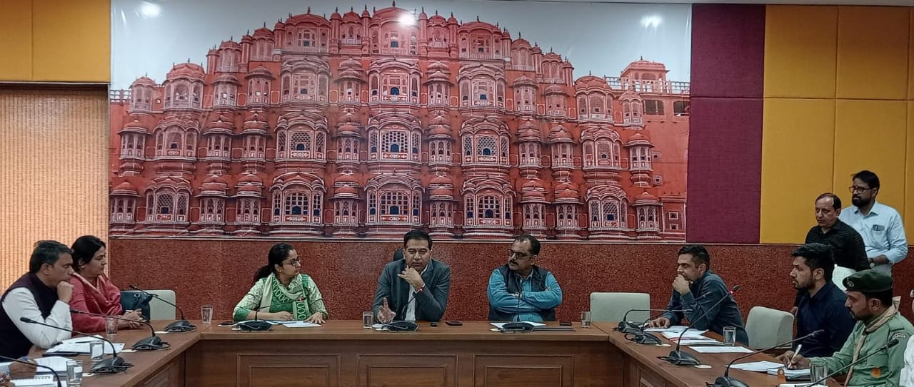 जिला कलक्टर डॉ. जितेन्द्र कुमार सोनी ने दिये निर्देश, स्वच्छता सर्वेक्षण में जयपुर को अव्वल बनाने के लिए सुनिश्चित हो हर संभव प्रयास