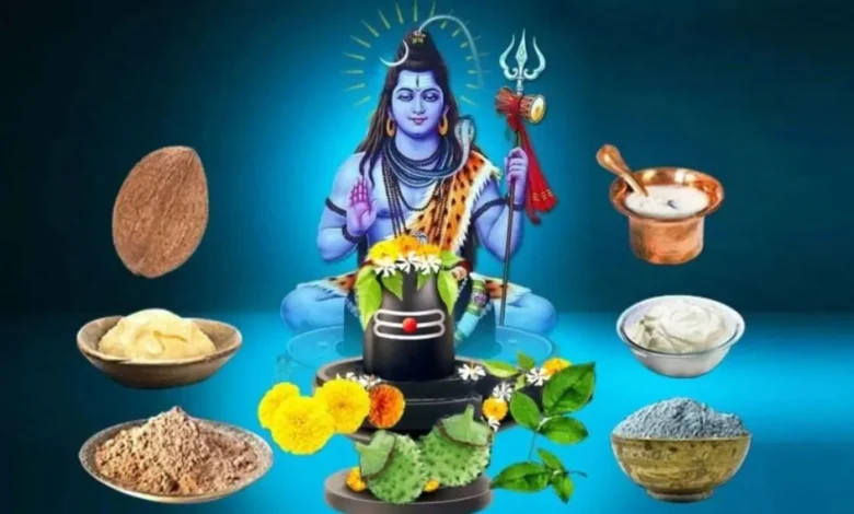 Mahashivratri 2025: शिवलिंग पर काले तिल और चावल चढ़ाना क्या लाभ प्राप्त होता है?