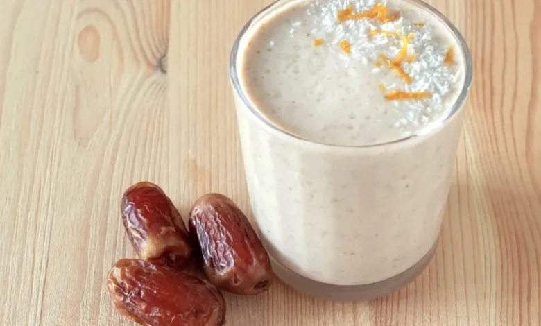 Dates With Milk Benefits: क्या आप जानते हैं कि दूध में खजूर भिगोकर खाने से क्या होता है? इन पांच लोगों को जरूर खाना चाहिए