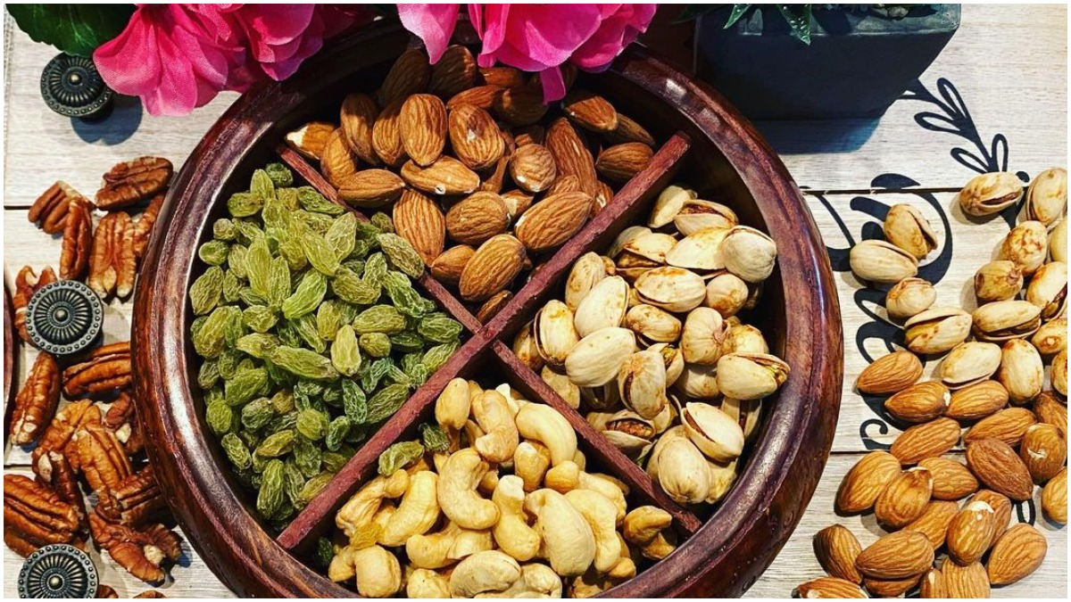Dry Fruits Benefits: रोज सुबह ये पांच ड्राई फ्रूट्स खा लीजिए; आपका शरीर ताकतवर बन जाएगा और आप सेहत से जुड़ी कई समस्याएं दूर रहेंगी 12 Dry Fruits Benefits: रोज सुबह ये पांच ड्राई फ्रूट्स खा लीजिए; आपका शरीर ताकतवर बन जाएगा और आप सेहत से जुड़ी कई समस्याएं दूर रहेंगी