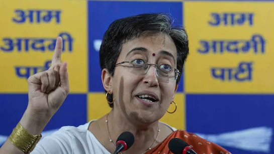 Delhi Budget 2025: रेखा गुप्ता सरकार पर आतिशी का तंज, "विपदा सरकार का बजट..."