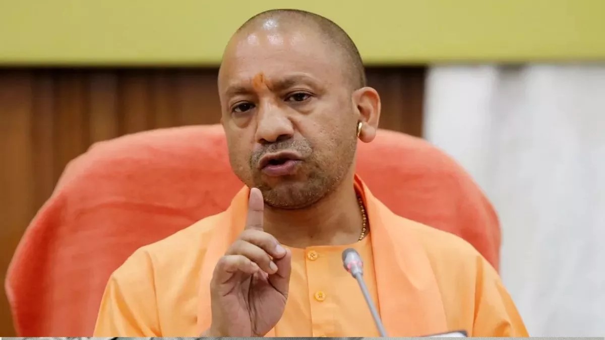 CM Yogi Adityanath ने डीएम-एसपी को निर्देश दिए, यूपी में ई-रिक्शा और ऑटो का बड़ा अभियान चलाया जाएगा।