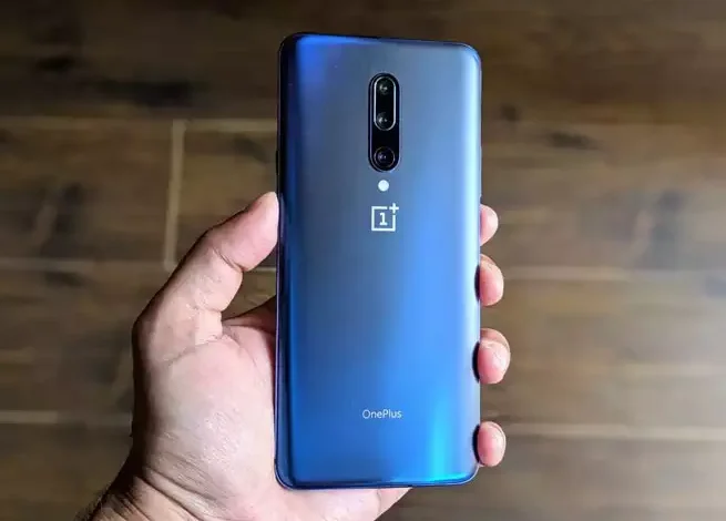 OnePlus का कमाल; 70 दिनों में 10 लाख से अधिक फोन बिक गए, फीचर्स के दीवाने हुए ग्राहक 1 OnePlus का कमाल; 70 दिनों में 10 लाख से अधिक फोन बिक गए, फीचर्स के दीवाने हुए ग्राहक