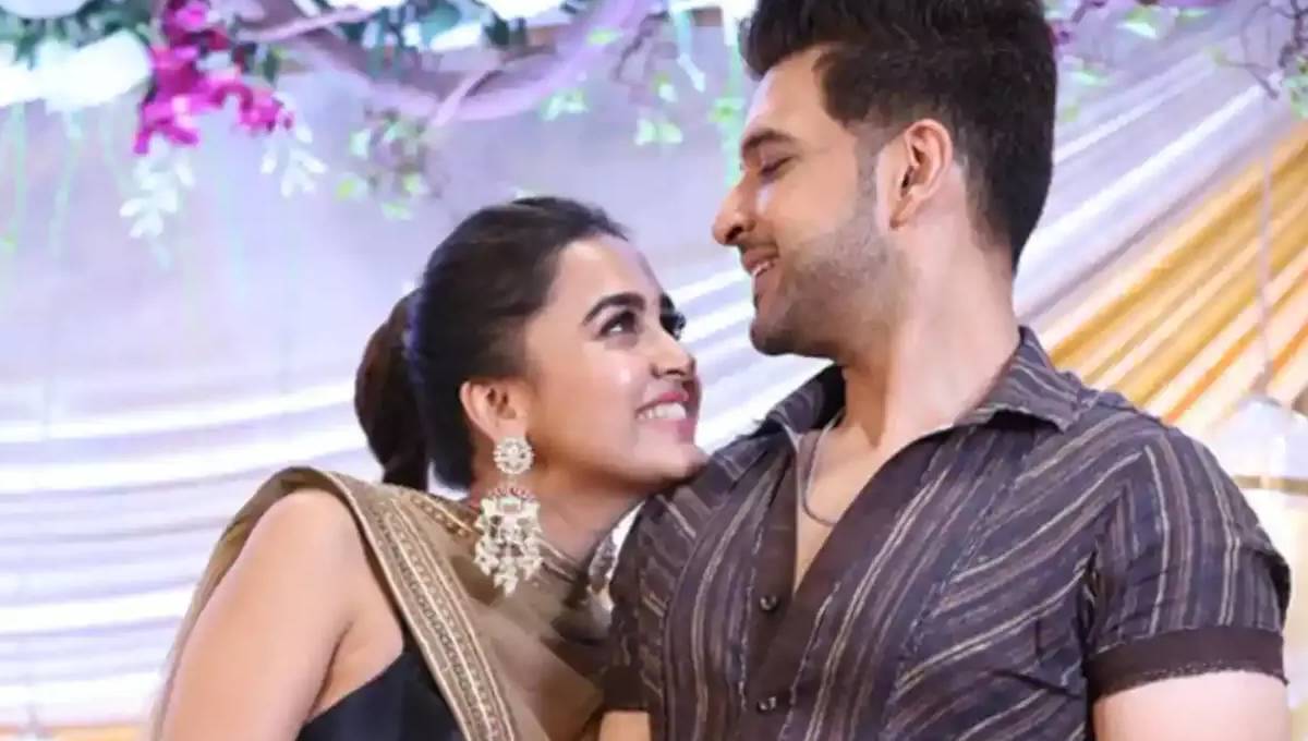 Tejasswi And Karan Kundra Wedding: करण कुंद्रा चढ़ेंगे घोड़ी 'सेलिब्रिटी मास्टरशेफ' में मां ने बताया कब आएगा शुभ दिन, तेजस्वी प्रकाश बनेंगी दुल्हन