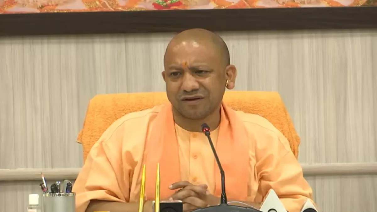 CM Yogi Adityanath ने संभल की खुदाई पर कहा, "जितने भी होंगे, सबको खोदकर निकाल लेंगे"
