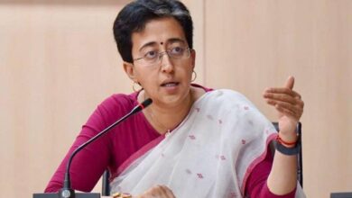 Atishi ने बिजली के बाद अब शिक्षा के मुद्दे पर दिल्ली सरकार को घेरते हुए कहा, 'मिडिल क्लास के लिए तबाही...'