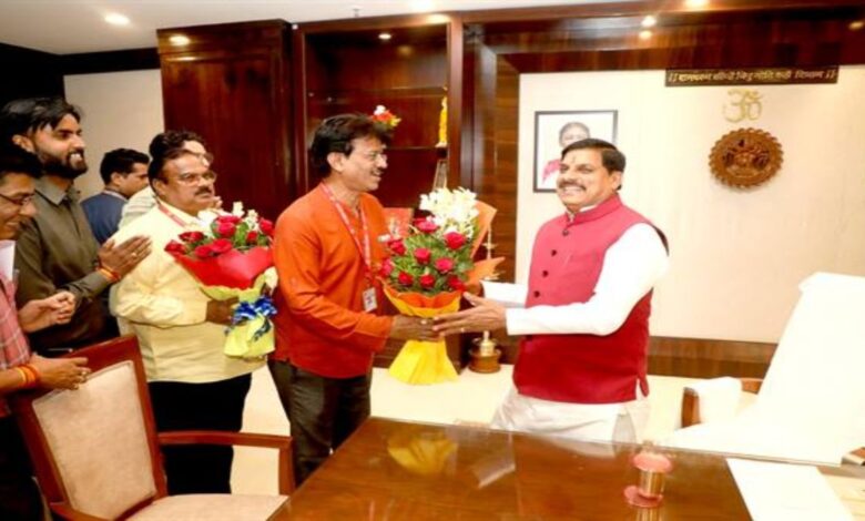 CM Mohan Yadav से मिले कर्मचारी संगठनों के प्रतिनिधि, पदोन्नति घोषणा के लिए माना आभार