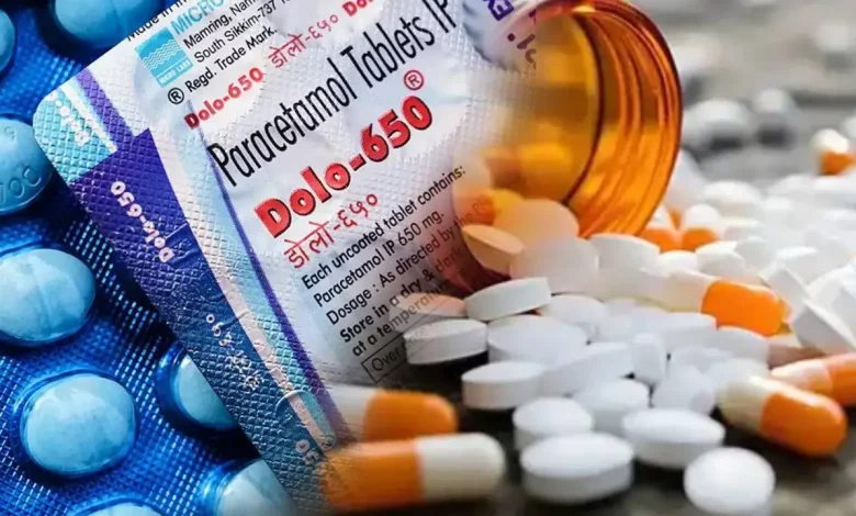 Dolo 650 Side Effects: डॉक्टर की सलाह के बिना डोलो 650 खाने पर ये साइड इफेक्ट्स हो सकते हैं 1 Dolo 650 Side Effects: डॉक्टर की सलाह के बिना डोलो 650 खाने पर ये साइड इफेक्ट्स हो सकते हैं