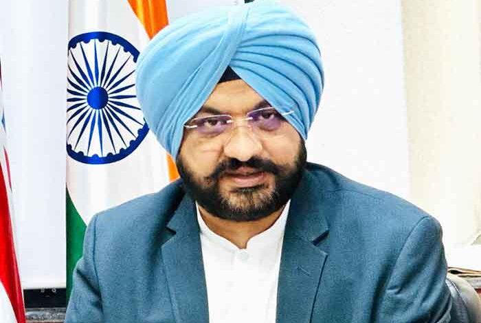 पंजाब को नशामुक्त बनाने के लिए मंत्री Tarunpreet Singh Sond ने बरनाला में एक बैठक की