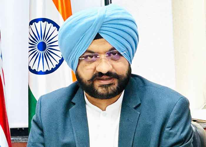 पंजाब को नशामुक्त बनाने के लिए मंत्री Tarunpreet Singh Sond ने बरनाला में एक बैठक की