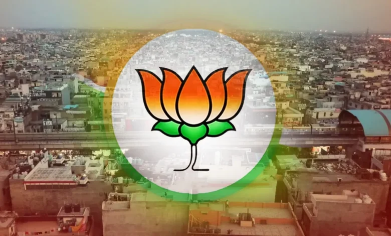 Delhi BJP: दिल्लीवासियों को खुशखबरी; 5000 जगहों पर BJP सरकार पानी वाला ATM लगाने जा रही है