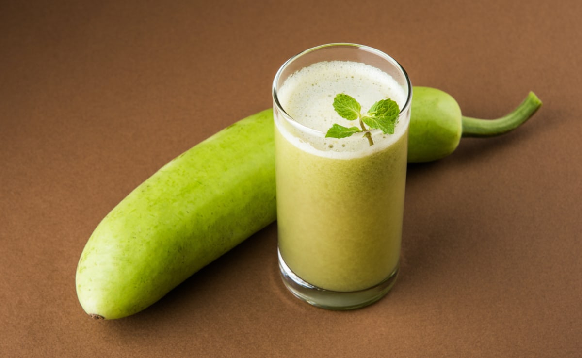 Health Benefits Of Bottle Gourd Juice: लौकी का जूस मोटापे और डायबिटीज को नियंत्रित करता है: जानें फायदे और बनाने का तरीका