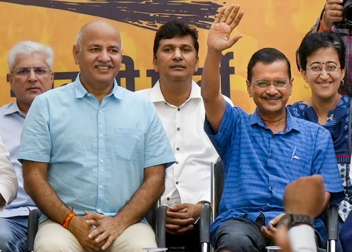 Delhi News: केंद्र सरकार ने पहलगाम हमले पर सर्वदलीय बैठक बुलाई, AAP से कौन शामिल होगा ?