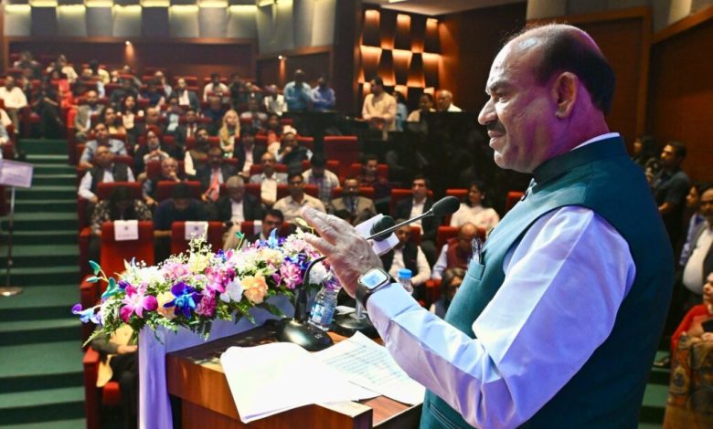 लोकसभा अध्यक्ष ओम बिरला ने विकसित भारत 2027 के रोडमैप की रूपरेखा प्रस्तुत की, विकास के टिकाऊ और समावेशी मॉडल का आह्वान किया