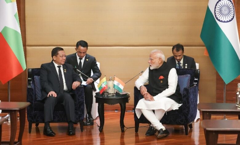 PM Narendra Modi ने म्यांमार के वरिष्ठ जनरल मिन आंग ह्लाइंग से मुलाकात की