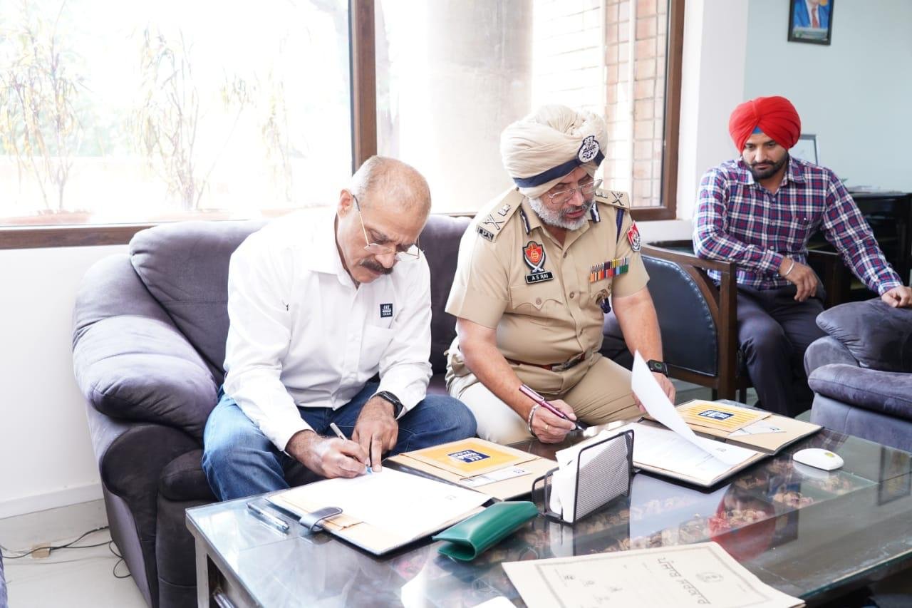 Punjab News: पंजाब पुलिस और यारा इंडिया ने सड़क सुरक्षा अभियान शुरू किया