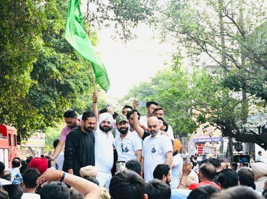 Tarunpreet Singh Sond ने मंडी गोबिंदगढ़ में आयोजित मैराथन में भाग लिया 1 Tarunpreet Singh Sond ने मंडी गोबिंदगढ़ में आयोजित मैराथन में भाग लिया