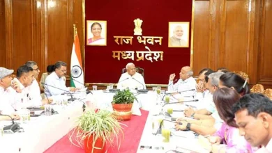 Governor Mangubhai Patel द्वारा वन एवं जनजातीय कार्य विभाग की योजनाओं की समीक्षा